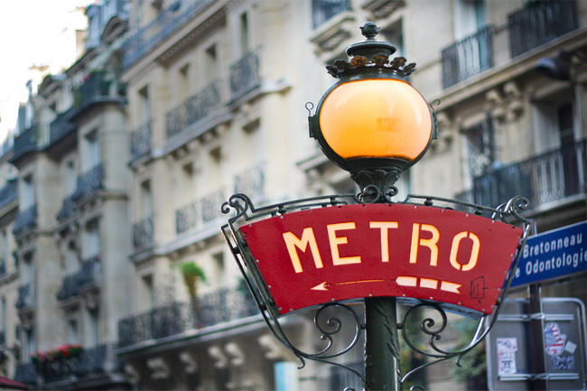 Parada de metro de París